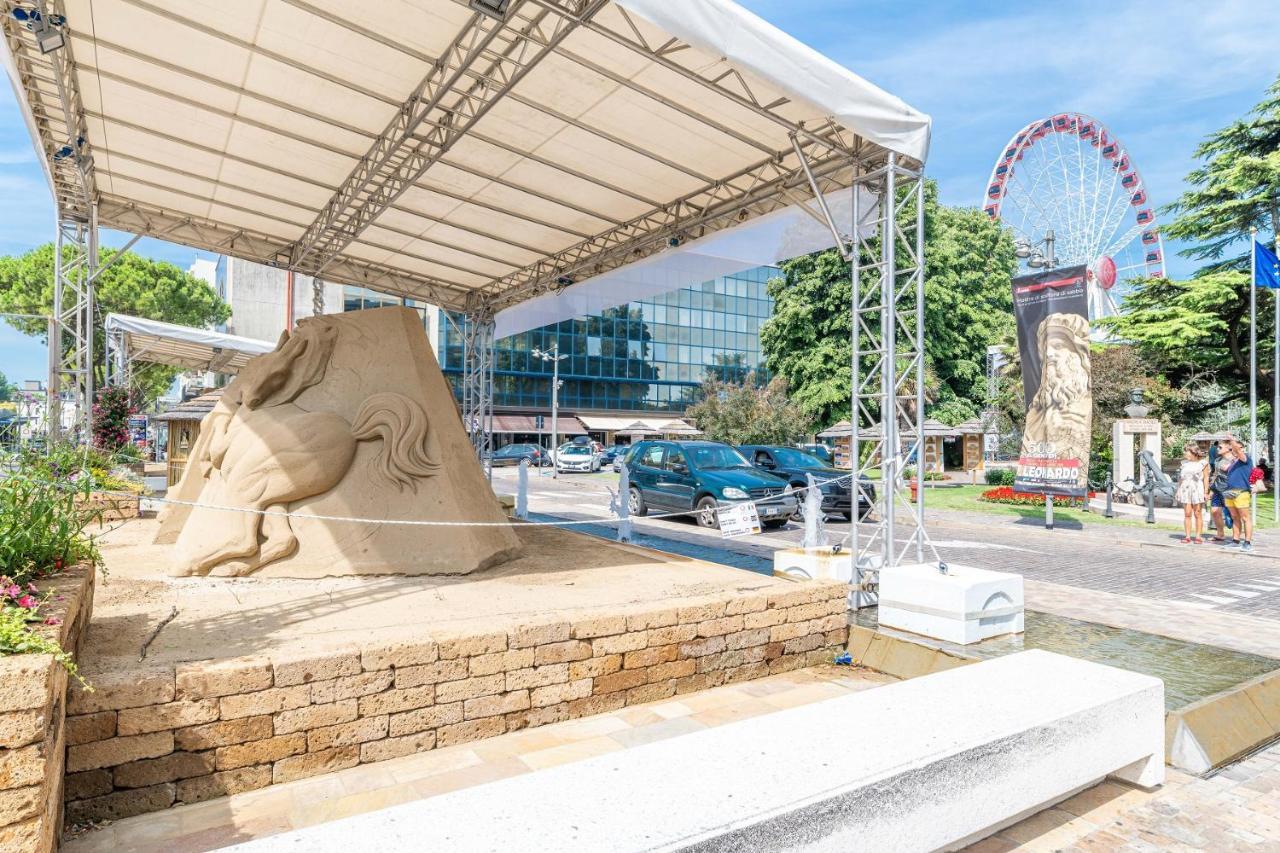 Zenith Apartment ลิโดดิเยโซโล ภายนอก รูปภาพ