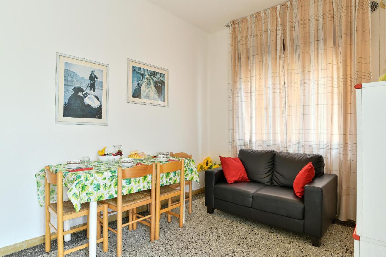 Zenith Apartment ลิโดดิเยโซโล ภายนอก รูปภาพ